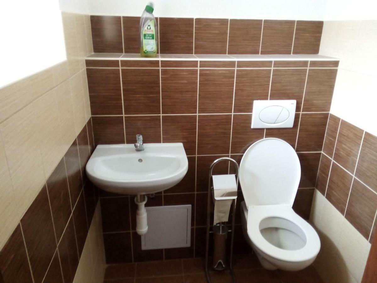 Ubytování 67 Kuncice nad Labem Esterno foto